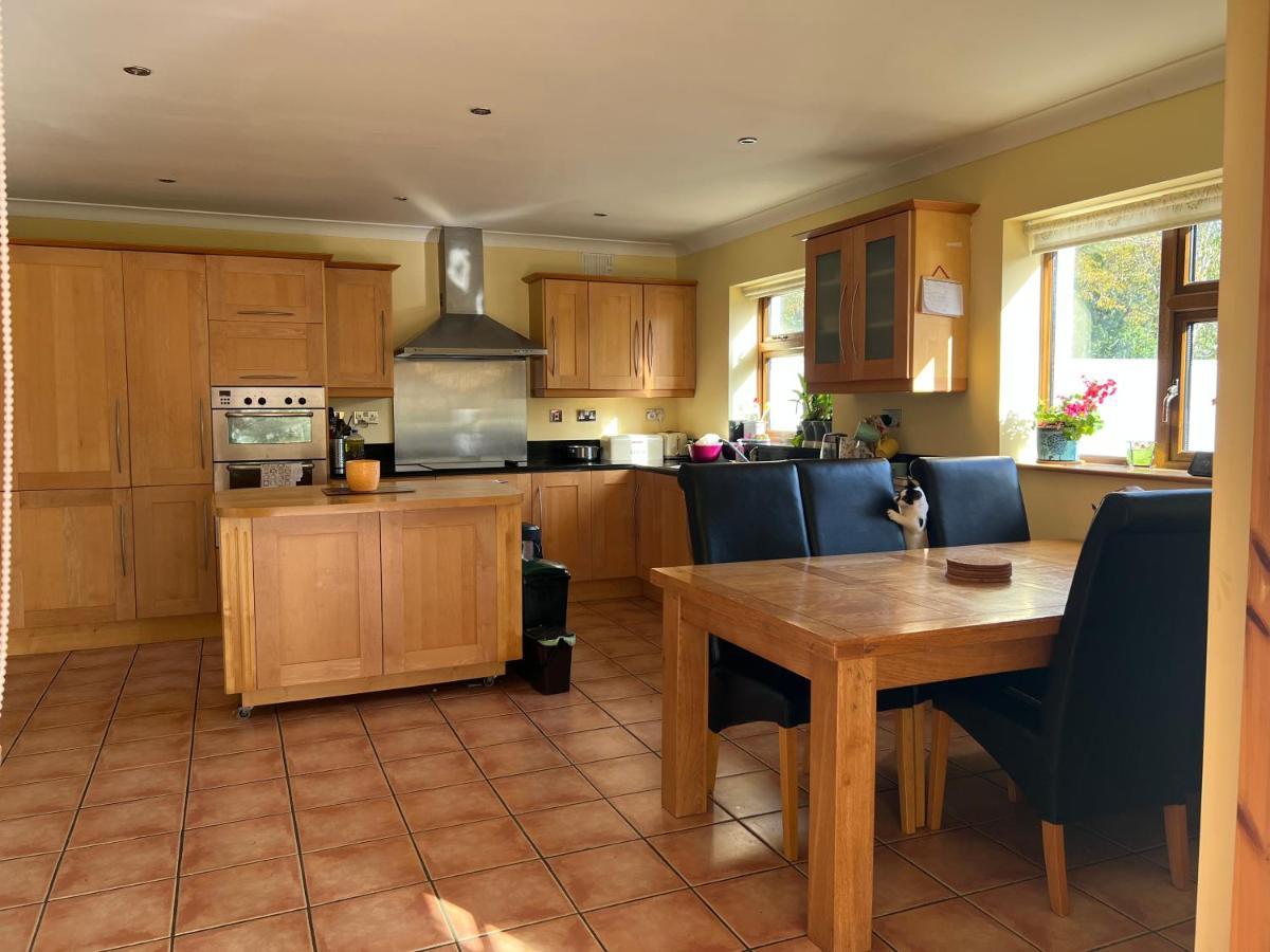 Hillview Bed & Breakfast Enniskerry Exterior photo